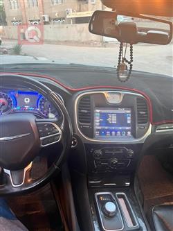 كرايسلر 300